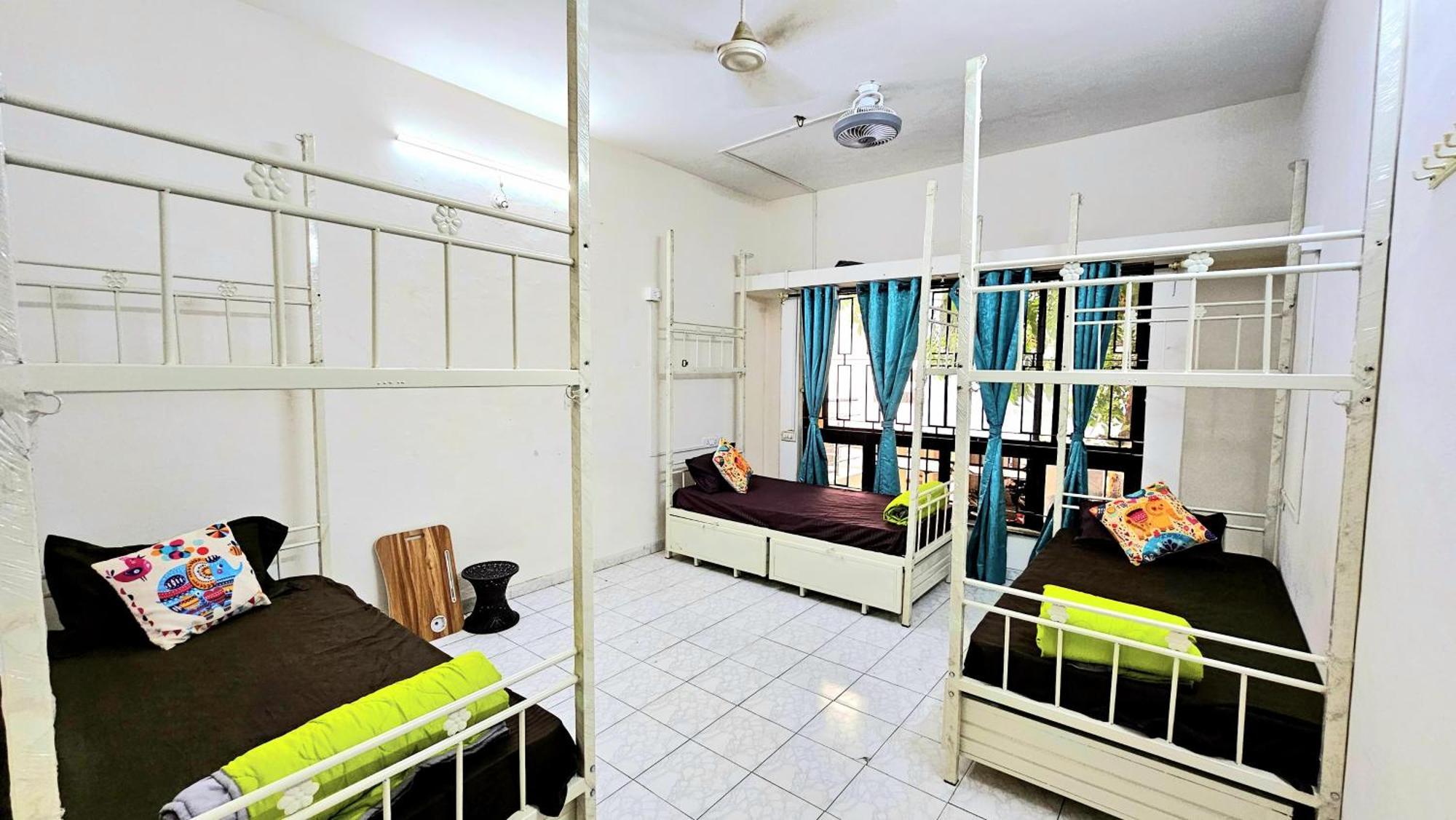 Elephant House - Boutique Hostel & Cowork Méribel Village Zewnętrze zdjęcie